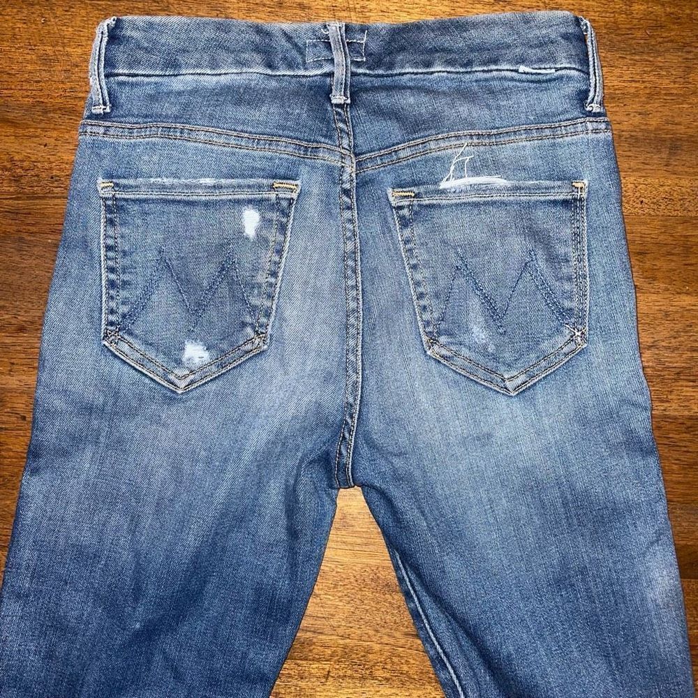 Mother High Waisted Looker Ankle Fray Jeans - Picture 5 of 8